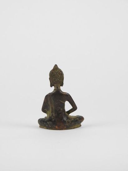 null Bouddha assis en méditation.Bronze.Siam.XIX-XXès.H :9cm.