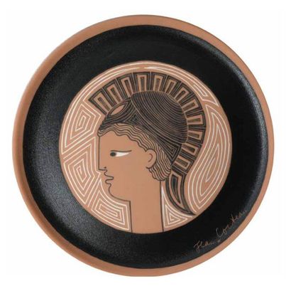 Jean COCTEAU (1889 - 1963) 
Athena, 1962
Red
Earth dish with white slip and black
enamel...