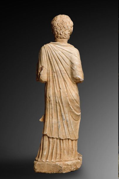 null Draped standing figure, he was holding a cross probably Orthodox disappeared
Marble
In...