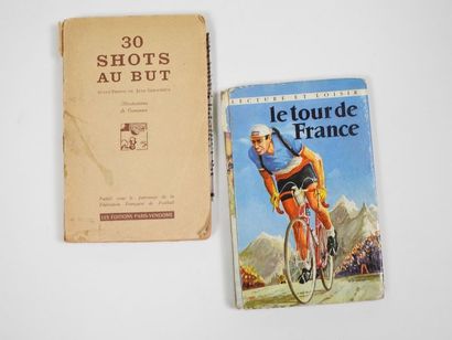 null Sport et Littérature/Cavanna. Deux volumes :a) 30 shots au but, avant propos...