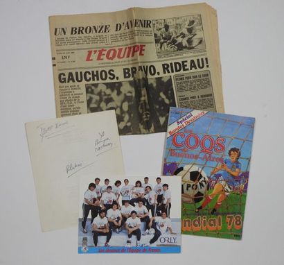 null Coupes du Monde 78/86. 5 éléments :a) 1987, Bd, "Les coqs de Buenos-Aires, l'épopée...