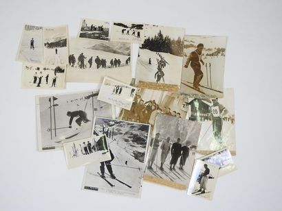 null Ski alpin. Huit photos originales (12x18) des années 37-39 : l'équipe de France...