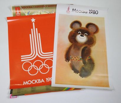 null Ensemble de 7 affiches officielles, a) Michka (3) et le logo officiel (Mockba...