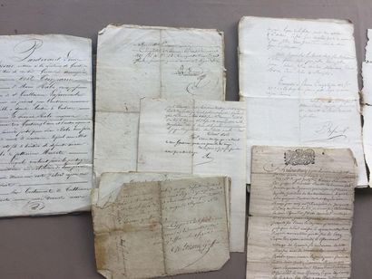 null GUYENNE - LIBOURNE. Réunion de 25 documents manuscrits d'époque XVIIIe- début...