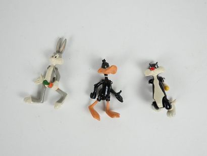 null DISNEY

Ensemble de trois boîtes comprenant Titi, Daffy Duck et Bugs Bunny

Pixi...