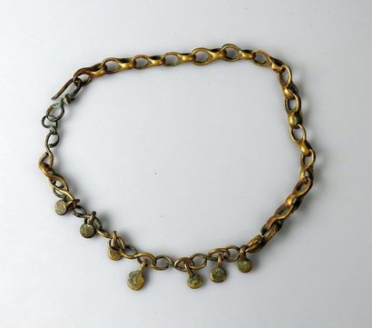 null Bracelet à pendeloque

Bronze 31 cm

Protohistoire européenne Age du Fer