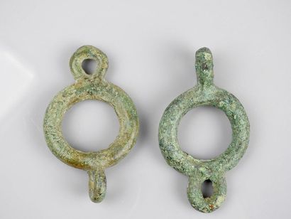null Celtic type horsebit.Bronze.2nd millennium BC.