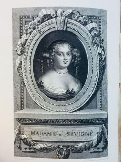 SEVIGNE Lettres de Madame de Sévigné. Belle reliure plein cuir à tranches dorées...