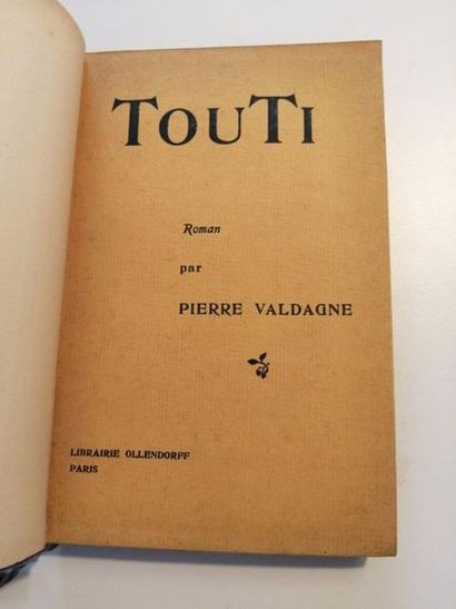 Valdagne Pierre TOUTI  - Édition originale sur papier courant

ENVOI de l'auteur...