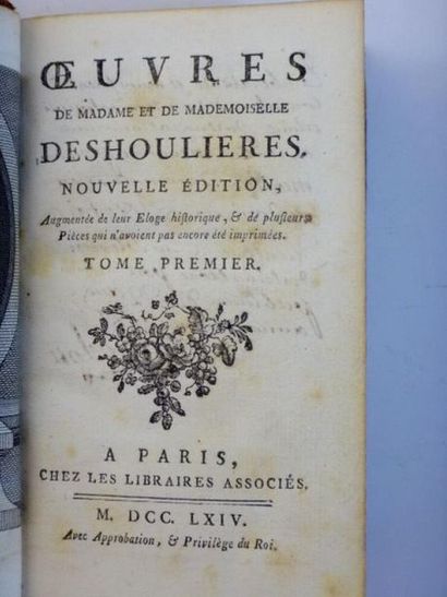 Deshoulières Madame et Mademoiselle OEUVRES. (1 volume sur deux) . Une très belle...