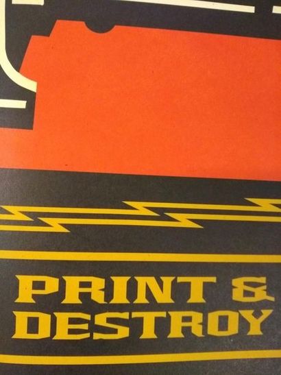 Shepard FAIREY Shepard Fairey (OBEY)

Print and Destroy



Impression Offset sur...