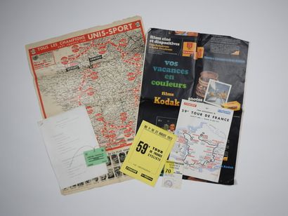 null Cyclisme. Tour de France : a) programme du 59ème Tour de France 1972 ; b) Carte...