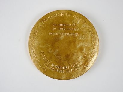 null Jeux Olympiques. 1984 CIO. Médaille commémorant la Fondation du C.I.O. - Paris...