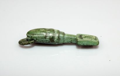 null Superb snake head shaped lock key

Bronze 6.1 cm

Roman Period