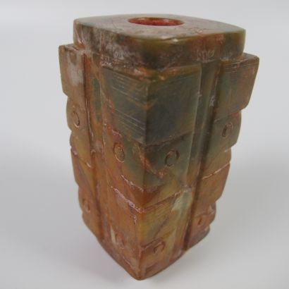 null Jade Cong Pillar, symbol of the earth. Nephrite. H 7cm. Two registers of masks...