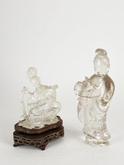 null Deux kwan In ,cristal de roche.Chine.Manques.

H :12 et 20cm.