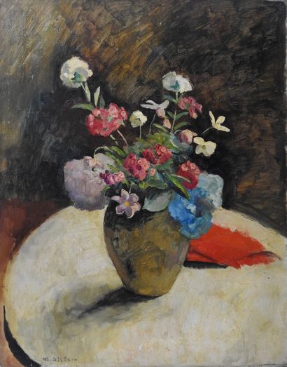  Maurice Asselin (1882-1947) Bouquet de fleurs sur une table jaune Huile sur toile,...