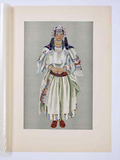 null 
Jean BESANCENOT

Costumes et types du Maroc. 

Paris, Horizons de France, 1942....