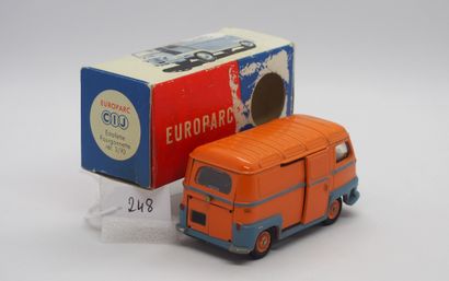 null CIJ - France - 1/43e - Métal (1)

# 3/90 RENAULT ESTAFETTE

Bicolore, saumon...