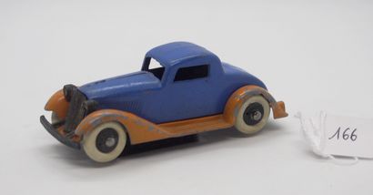 null TOOTSIETOY - USA - 1/43rd - Lead (1)

GRAHAM COUPE 1932

Blue, yellow wings....