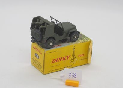 null DINKY TOYS - FRANCE - Métal (1)

# 828 JEEP PORTE-FUSÉES

Kaki, avec conducteur....