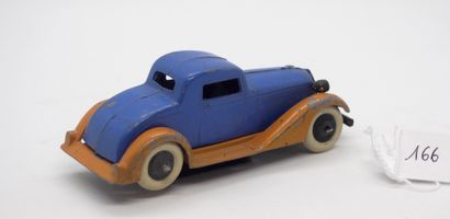 null TOOTSIETOY - USA - 1/43rd - Lead (1)

GRAHAM COUPE 1932

Blue, yellow wings....