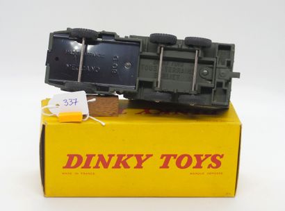 null DINKY TOYS - FRANCE - Metal (2)

- # 80 D BERLIET T 6 military 6x6

Very dull...