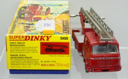 null 
DINKY TOYS - FRANCE - Métal (1)




# 568 BERLIET GBK GRANDE ÉCHELLE INCENDIE




Rouge,...