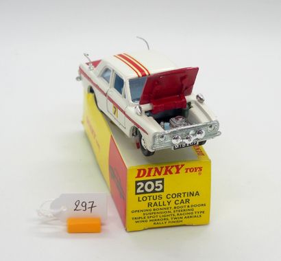null DINKY TOYS - Great Britain - Metal (1)

# 205 - FORD CORTINA LOTUS RALLY

White,...
