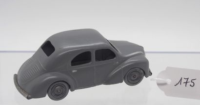 null CIJ - France - 1/45th - Metal (1)

# 3/48 4HP RENAULT 1949

Grey mouse. First...