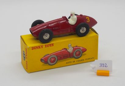 DINKY TOYS - FRANCE - Metal (1)

UNCOMMON...