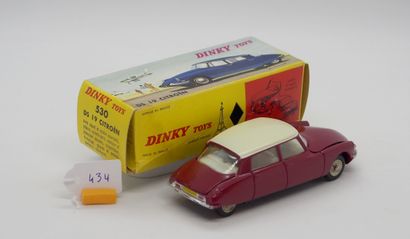 null DINKY TOYS - FRANCE - Metal (1)

# 530 CITROËN DS 19 1963

Bordeaux, ivory interior...
