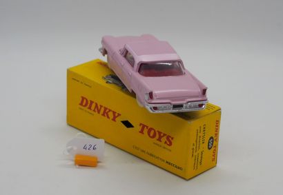 null DINKY TOYS - FRANCE - Metal (1)

# 550 CHRYSLER SARATOGA

Pink (including the...