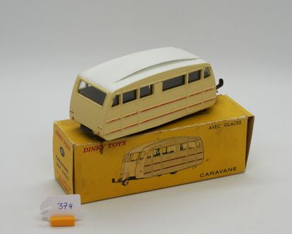 null DINKY TOYS - FRANCE - Metal (1)

# 811 CARAVAN

First variant with a smooth...