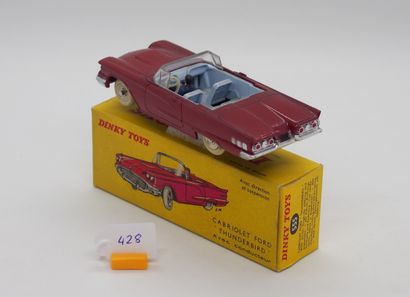 null DINKY TOYS - FRANCE - Metal (1)

# 555 CABRIOLET FORD THUNDERBIRD

1st version....