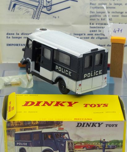 null DINKY TOYS - FRANCE - Metal (1)

# 566 CITROËN TYPE H CAR POLICE RESCUE

Colors...