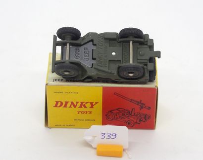 null DINKY TOYS - FRANCE - Metal (1)

# 829 JEEP with 106 SR CANON

Khaki, with driver....