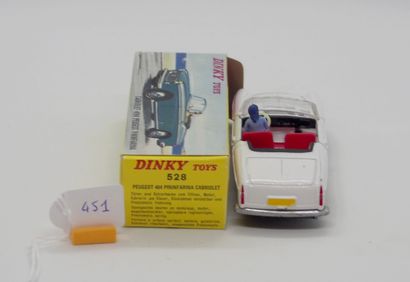 null DINKY TOYS - FRANCE - Métal (1)

- # 528 PEUGEOT 404 CABRIOLET

Blanche, intérieur...