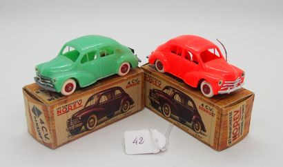 null NOREV - France - 1/43rd - Plastic (2)

- # 5 - 4 HP RENAULT

Rare 1959 version...