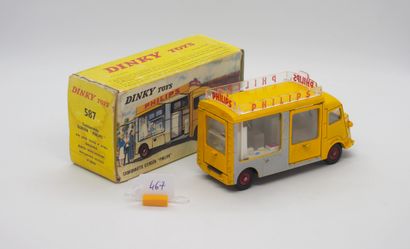 null DINKY TOYS - FRANCE - Metal (1)

# 587 CITROËN TYPE H "PHILIPS"

Yellow, silver...