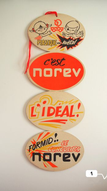 NOREV - France (1)

Cardboard advertising...