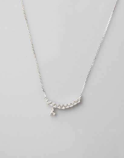 null Fine white gold necklace, 750 MM, decorated with 22 diamonds, size of a pendant...