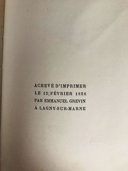 null Durtain Luc.Hollywood Dépassé. Edité à Paris, chez NRF Ed. Nouvelles Revue Française...