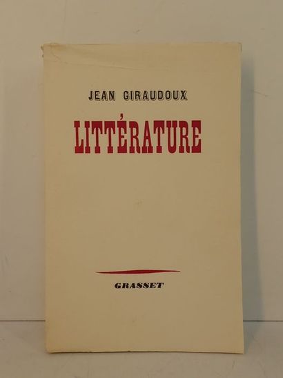 null Giraudoux, Jean.Littérature. Paris, Grasset, 1941. In-8 de 19 x 12 cm. Volume...