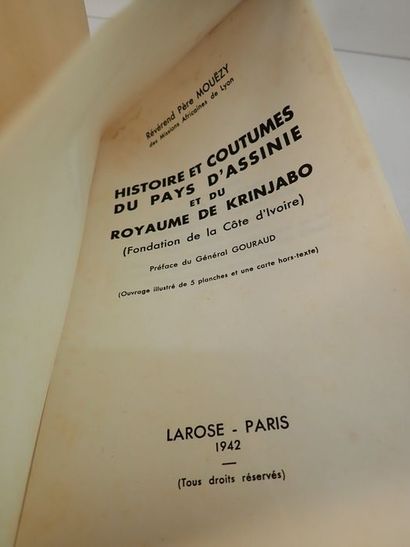 null Mouezy, Henri.Assinie et le Royaume de Krinjabo. Histoire et coutumes. Paris,...