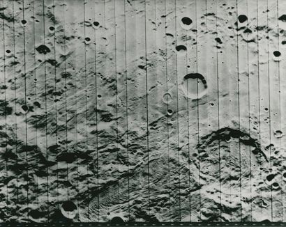 NASA NASA. Vue du sol lunaire par la sonde spatiale LUNAR ORBITER IV (Frame #112)...
