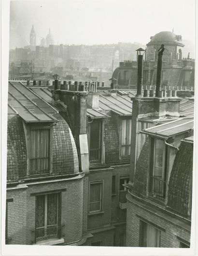 null Michel SEUPHOR (1901-1999). Les toits de Paris. Circa 1929. Tirage argentique...