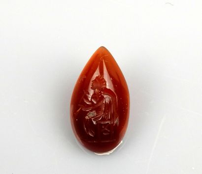null Intaglio representing a woman playing a musical instrument

Carnelian 2.1 c...