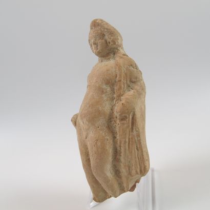 null Figurine hellénistique d’Eros en terre cuite. H 10cm. Art grec.