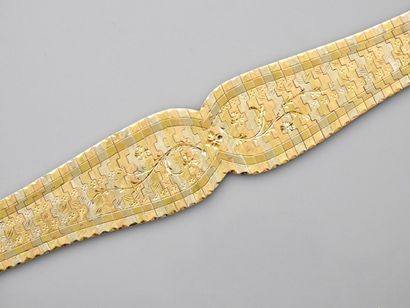 null Bracelet articulé et gravé en or jaune, 750 MM, longueur 18 cm, vendu dans son...